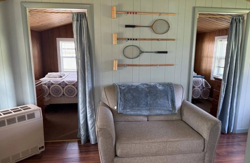 Grawn House | Brookside Cottages and Resort Tumblein Cottage