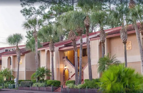 Florida Central Atlantic Coast Apartment | Bryan's Spanish Cove 2BR Suite, SATURDAY Check-In