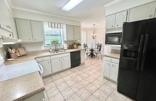 Valdosta House | Bubba & Lulu's Northlake Rental