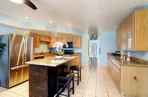 Floridana Beach House | BV Paradise - 3 Units, 1 House