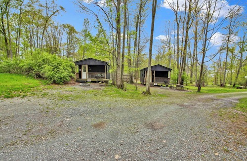 Wellsboro Cabin | Cabin full bath