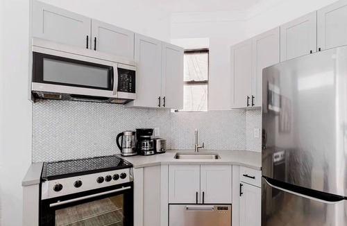 Central Park South Apartment | Calm & Comfortable 2-Bedroom Home in Vibrant NYC