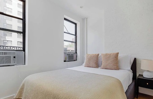 Central Park South Apartment | Calm & Comfortable 2-Bedroom Home in Vibrant NYC