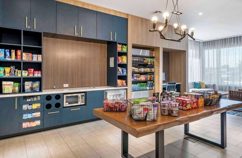 Orlando Hotel | Cambria Hotel Orlando Airport