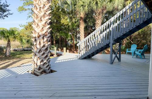 Plantation House | Canal Front Pet Friendly Boat Dock St George Island-Beach access