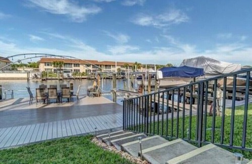 Caloosahatchee Condo | Cape Coral Costal Escape
