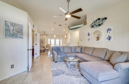 Pelican House | Cape Coral Home w/Screened Porch: 4 Mi to Beach!