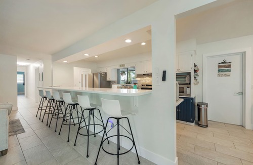 Yacht Club Villa | Cape Coral Oasis: Pool, Bikes, July 4th Open!