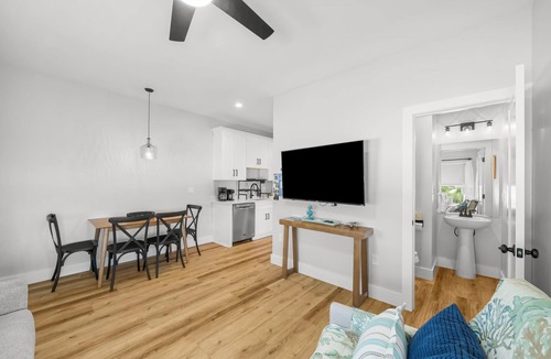 Port St. Joe House | Cape Cottages 3 Homes, Pet Friendly, Pool, Short 2 Min to Beach-Beach Bay Access