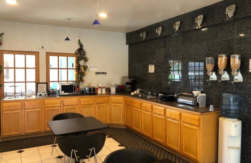 Cordele Hotel | Capital Inn