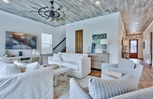 Santa Rosa Beach House | Carefree Living 2