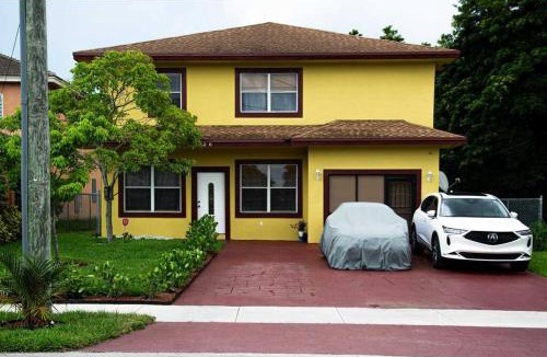 Deerfield Beach House | Caribbean Cove of Deerfield Beach South Florida