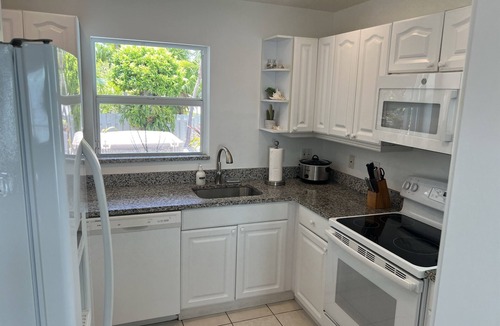 Marathon House | Caribbean Sunsets: 3BR Home Gulf Views Pool & Dock