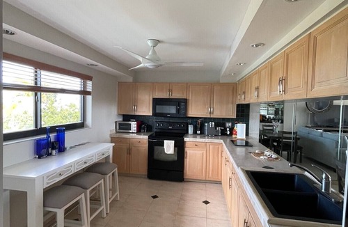 Key West Condo | Carolina to Keys Ocean view dream Monthly pricing Best pool on the Island