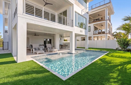 Anna Maria House | Casa Del Sol Rooftop Deck, Pool & Ocean Views