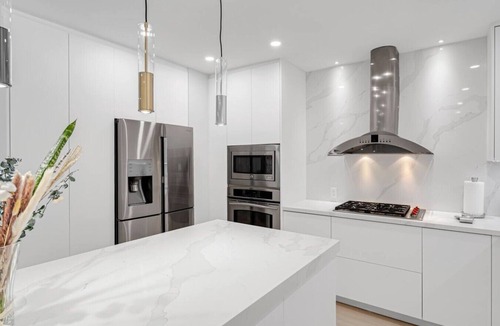 Coral Way Villa | Casa la Miami, Centrally Located w/Pool & Gym