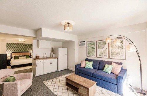 Marco Island Villa | Casa Marco - Heated Pool, Game Room, Mini Golf