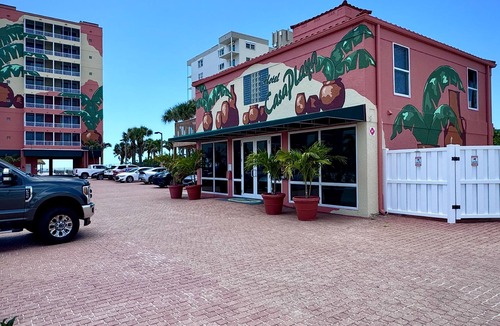 Fort Myers Beach Condo | Casa Playa #205- Toes in the Sand - Pet Friendly