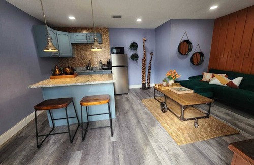 Orient Park Apartment | Casino Tampa Mimi's Ste K3
