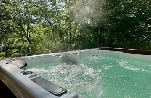 Phoenicia Cabin | Catskills Cabin on the Creek w/Hot Tub