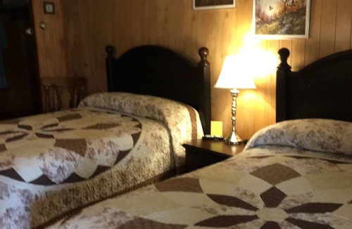 Windham Hotel | Cave Mountain Motel