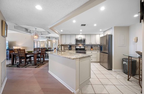 Sand Key Condo | CBC 1-11B - 2 Bedroom Gulf Front Condo with pool & Hot tub!