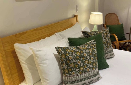 Gainesville House | Cedar Guesthouse | Near UF, Stadium, Bat House