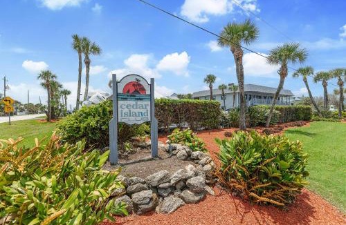 Bethune Beach House | Cedar Island Club C201