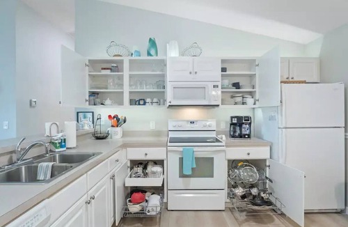 Fernandina House | Central Villages w/Golf Cart