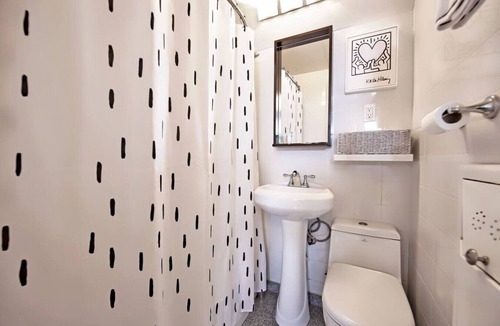 Park Slope Apartment | Centralized apt in Park Slope near the park and the city