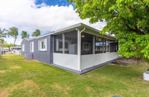 Homestead House | Centrally located Family-business Home