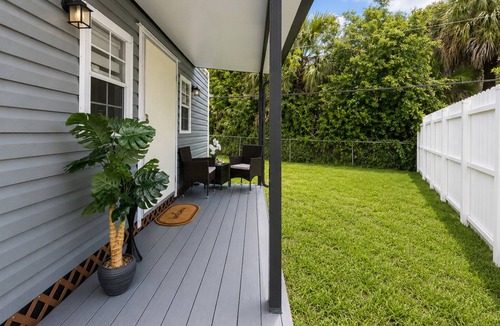 Miramar House | Charm, comfort and an exceptional location , Free parking