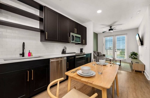 Carver City - Lincoln Gardens Apartment | Charming 1-Bedroom | Close to Raymond James!