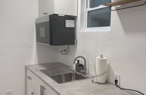 Lehigh Acres Apartment | Charming 1-bedroom apartment with AC, WiFi in enchanting Lehigh Acres