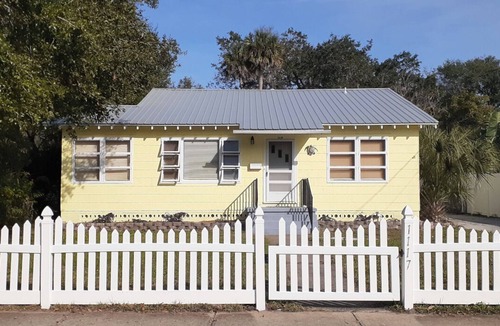 New Smyrna Beach House | Charming 2-bedroom house in welcoming New Smyrna Beach, just 7 miles to beaches