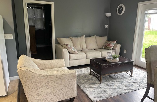 Hillsdale Apartment | Charming 2-bedroom apartment in fabulous Hillsdale with WiFi, AC