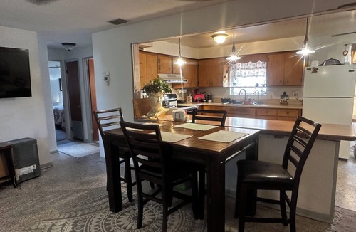 Edgewater Cottage | Charming 2-bedroom cottage with AC in Edgewater just off the Indian River