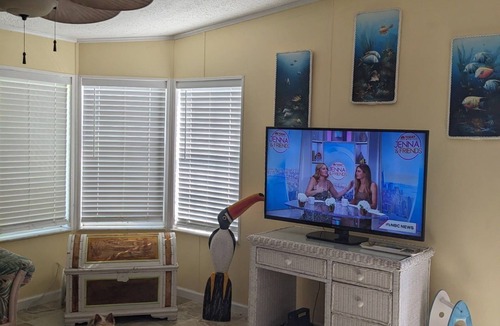 Cudjoe Key House | Charming 2-bedroom house with WiFi, AC in lovely Cudjoe Key