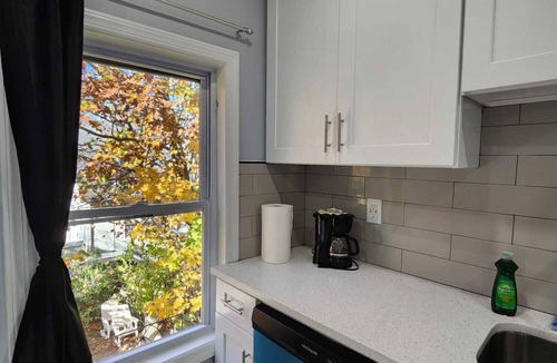 Teaneck House | Charming 2-bedroom house in Teaneck with AC, WiFi. Enjoy your stay