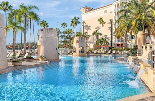 Williamsburg Villa | Charming 2 bedroom villa with AC at Marriott's Grande Vista - July 25, 2026