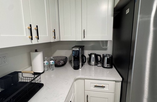 St. Petersburg House | Charming 3-bedroom house with WiFi and AC in Downtown St. Petersburg