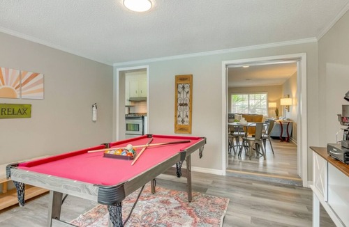 Northeast Pensacola House | Charming 3-bedroom house in Pensacola with pool, games, and close to amenities.