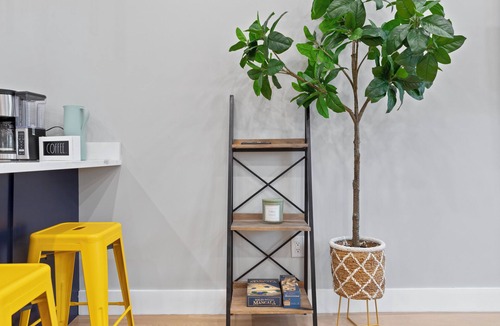 Crown Heights House | Charming 3-bedroom house with WiFi and AC in delightful Brooklyn