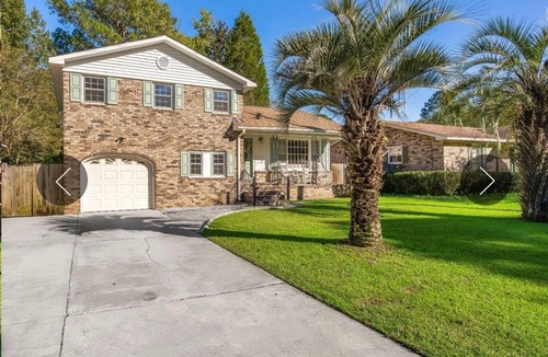 Summerville Historic District House | Charming 3-bedroom house with WiFi lrg bkyrd nHeated enclosed porch