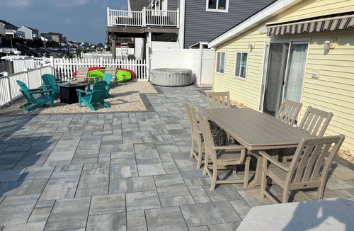 Beach Haven West House | Charming 4-bedroom lagoon house Down By the Bay near LBI