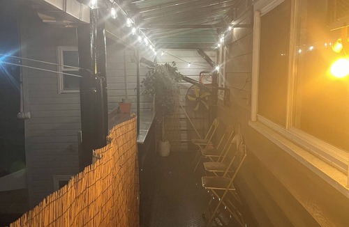 North Ironbound House | Charming 4-bedroom house with WiFi in trendy Ironbound, Newark
