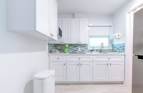 East Naples Apartment | Charming and Super-Located Studio in enjoyable Naples with Everything you need!