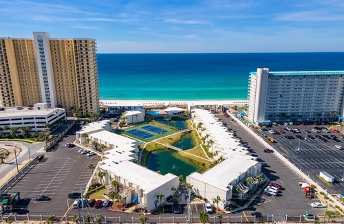 Panama City Beach Condo | Charming beach getaway with stunning ocean views
