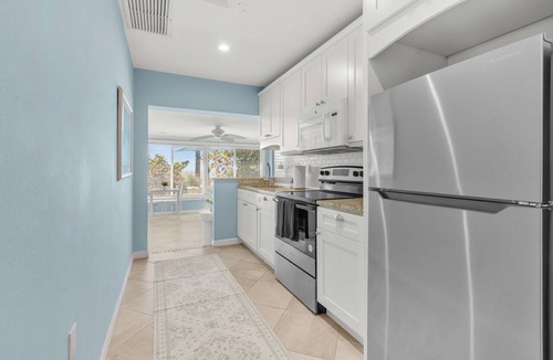 Longboat Key Apartment | Charming Beach Front Studio Steps to the Sand and Gulf