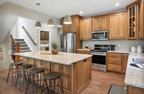Angola House | Charming Channel Cottage - Room for the entire family!
